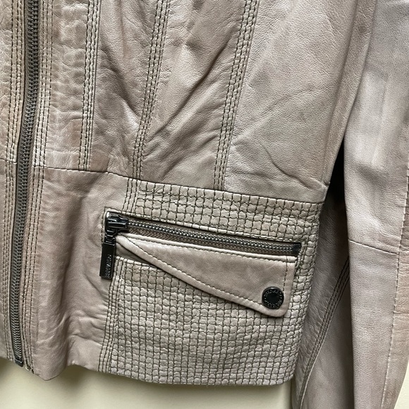 Bernardo Leather Jacket - Picture 4 of 7